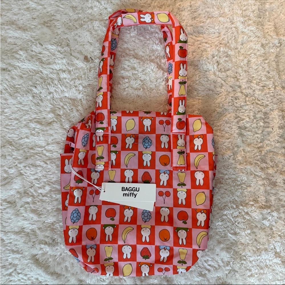 BAGGU x Miffy Red every day cloud bag checkered fruit
